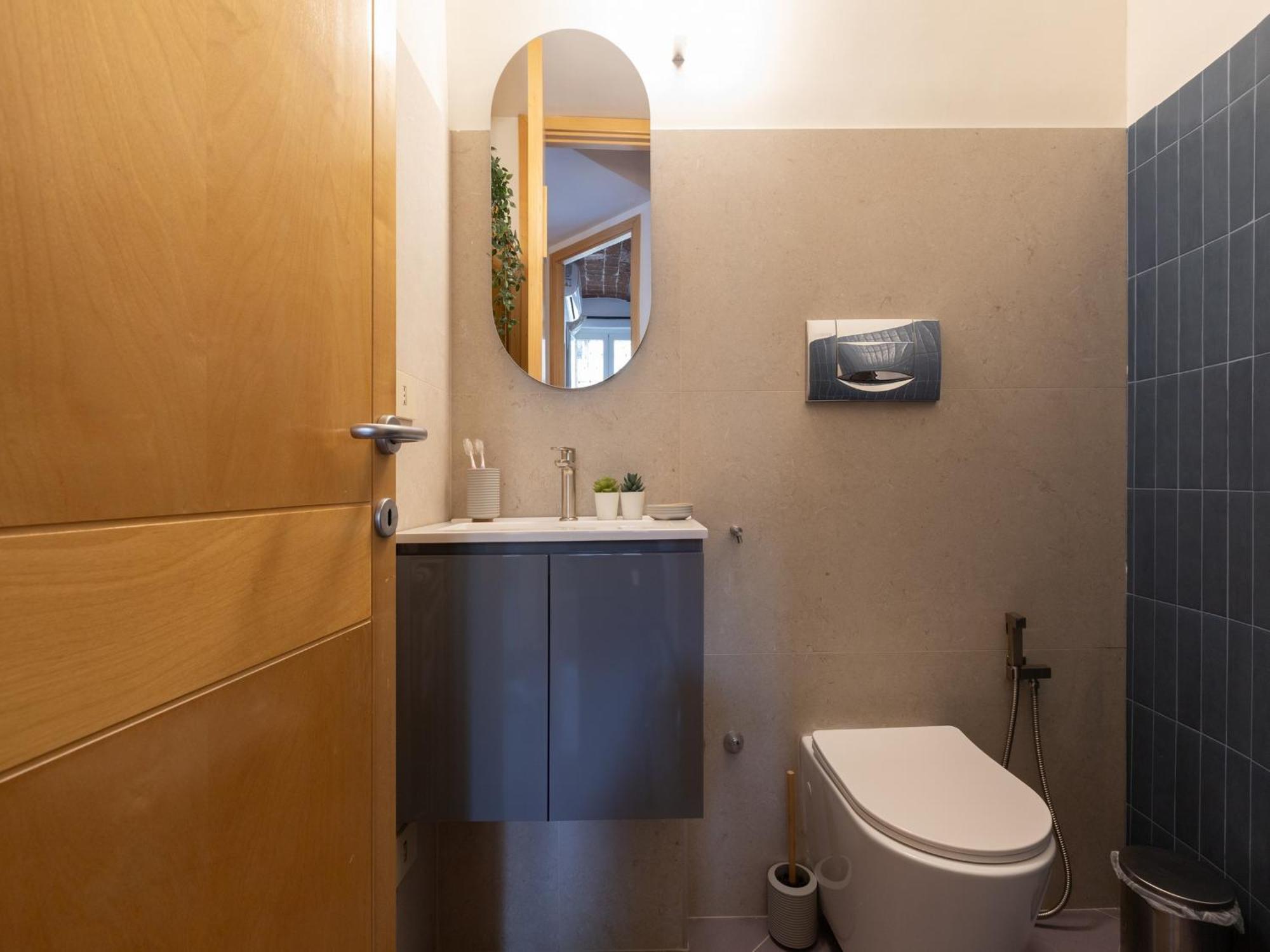 The Best Rent - Two-Bedroom Apartment With Terrace Near Trevi Fountain Roma Eksteriør bilde