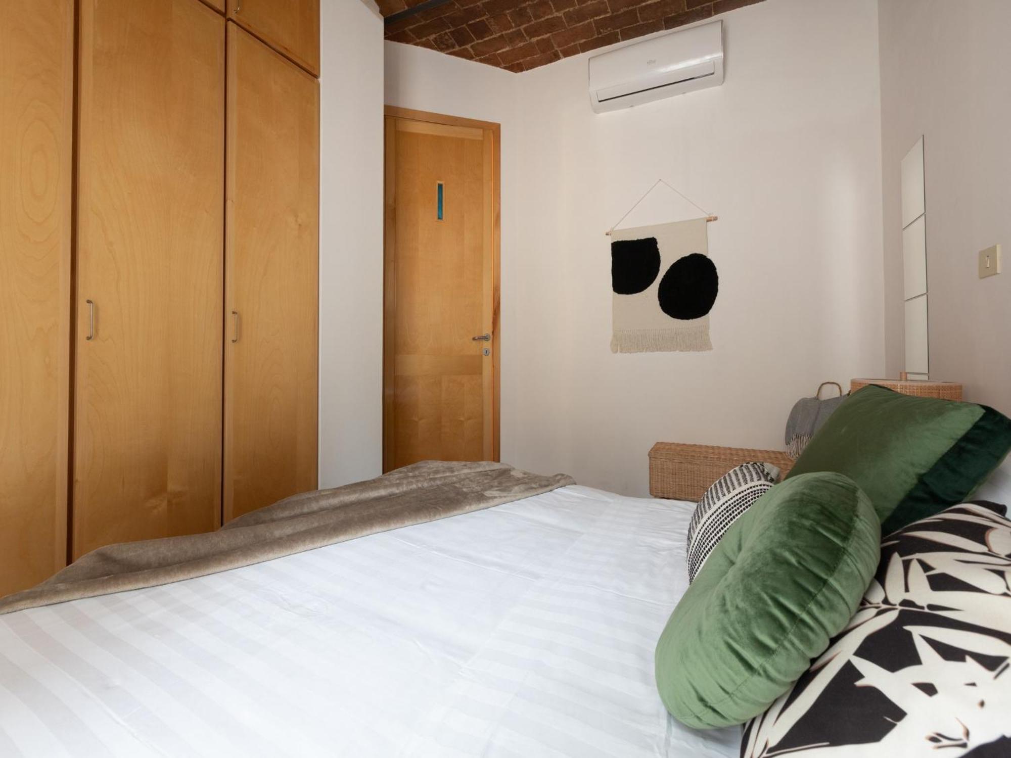 The Best Rent - Two-Bedroom Apartment With Terrace Near Trevi Fountain Roma Eksteriør bilde